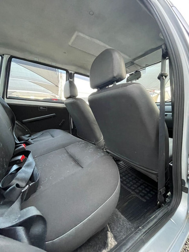 Imagem 11 de 14 de Fiat Uno 1.0 4p Fire Flex Economy Celebration