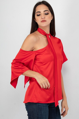 Imagen 5 de 8 de Blusa Roja Un Hombro