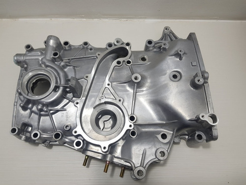 Tapa Cadena Bomba Aceite Toyota Hilux 2.7 Motor 2trfe