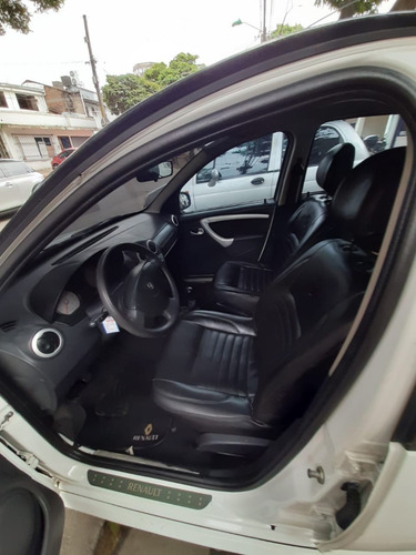 Renault Sandero Gt 2010