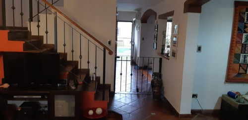 Imagen 7 de 14 de Chalet En Venta En Martin Coronado