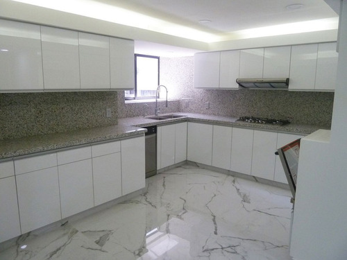 Imagen 8 de 30 de Departamento Remodelado En Venta En Bosques De Las Lomas