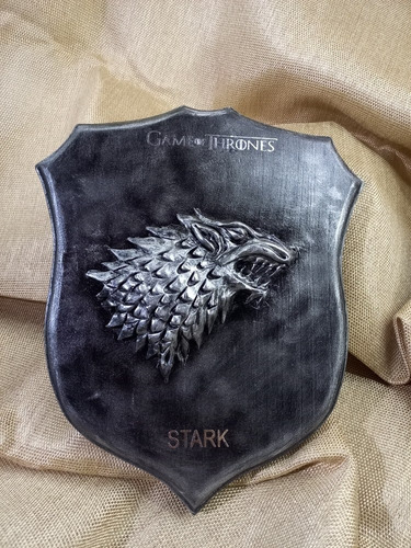Imagen 3 de 5 de Escudo De Game Of Thrones Z8artes De Diferentes Dimensiones