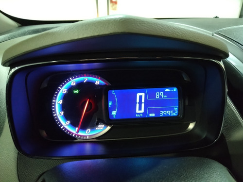 Imagen 9 de 24 de Chevrolet Tracker 1.8 4x2 Ltz 2015 Con 39952 Km Sg