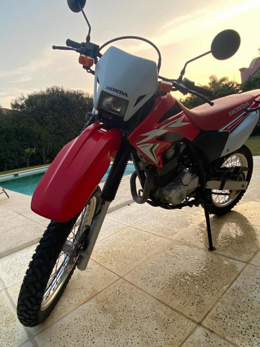 Imagen 11 de 18 de Honda Tornado Xr 250