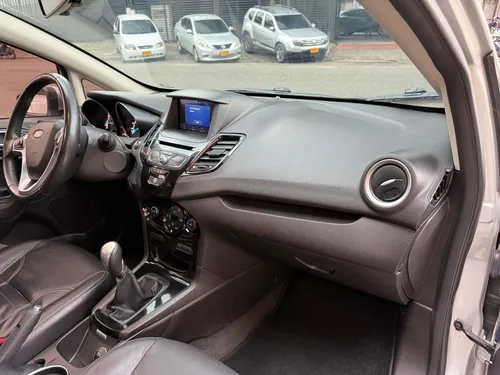 Ford Fiesta 1.6 Hatchback Titanium