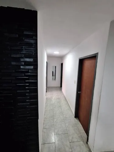 Venta Apartamento Abadía. (nc)