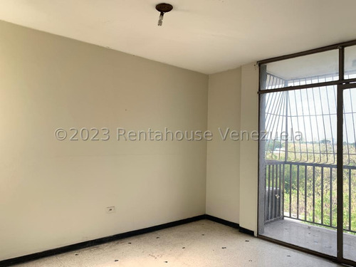 Lindo Edificio Comercial En Venta En Centro Barquisimeto Jr