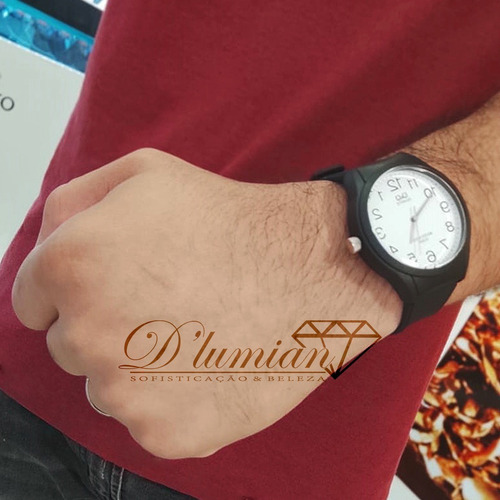 Imagem 2 de 8 de Relogio Masculino Q&q By Citizen Preto Silicone Vr28j002y