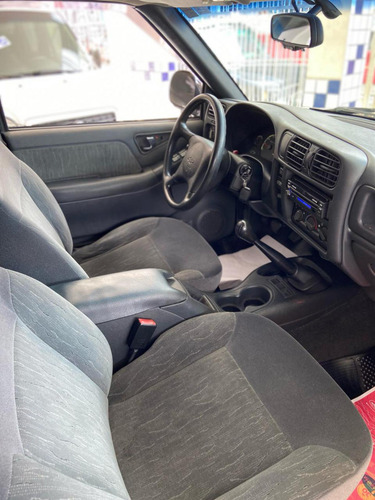Chevrolet Blazer 2.4 Advantage 5p