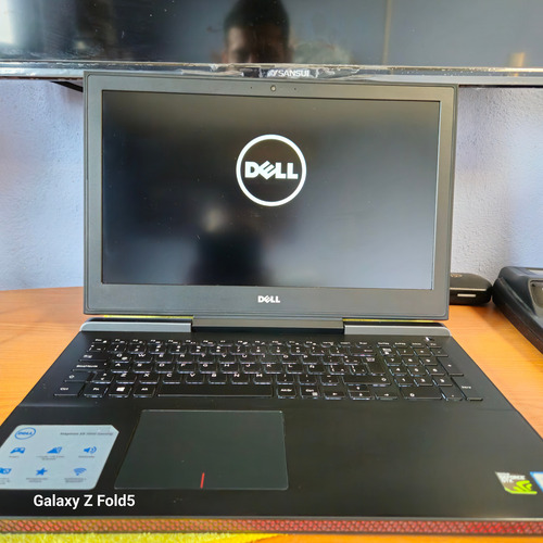 Laptop Dell Inspiron 15 7000 Gaming (Usado)