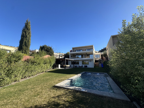 Mediterránea En Condominio No Perimetral Año 2022