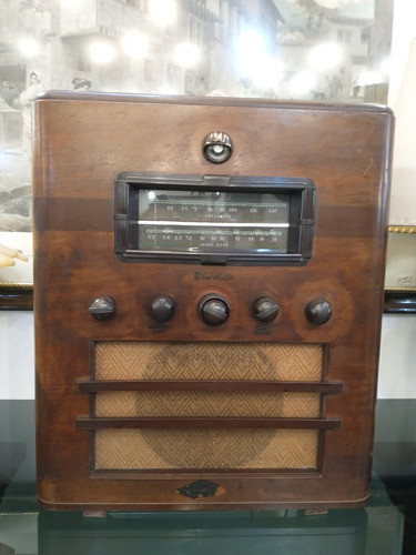 Imagen 1 de 10 de Antigua Radio Capilla Rca Victor Funciona Ver Video