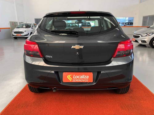 Chevrolet Onix 1.0 Mpfi Joy 8v Flex 4p Manual