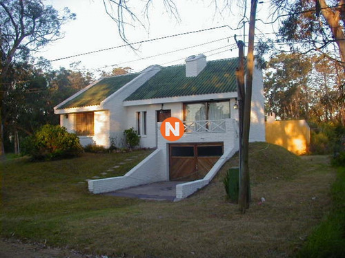 Casa En Venta Y Alquiler, La Barra, La Barra, 3 Dormitorios.- Ref: 205555