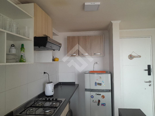 Depto. En Venta De 3d Y 2b, Vista A La Bahía En Viña Del Mar