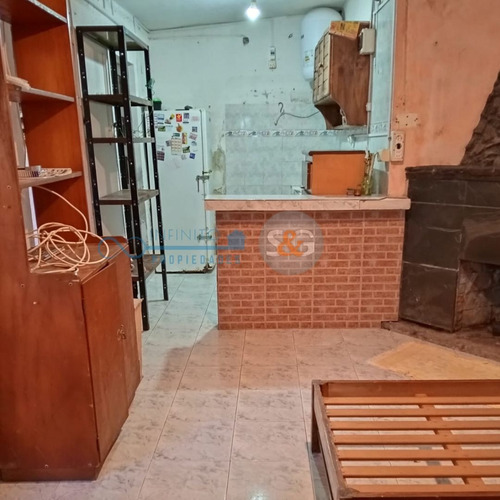 Cesión De Derechos, Casa En Casabó, Pasaje Al Fondo
