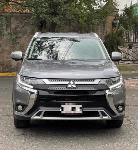 Imagen 3 de 11 de Mitsubishi Outlander 2.4 Limited Cvt 2019 $447,000