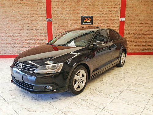 Volkswagen Vento 2.5 Luxury Tiptronic 170cv 2011