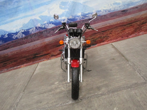 Imagen 7 de 12 de Triumph Thunderbird 900
