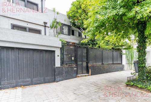 Casa - Belgrano R - 7 Ambientes - Dependencia - Cochera - Quincho - Parrilla - Pileta