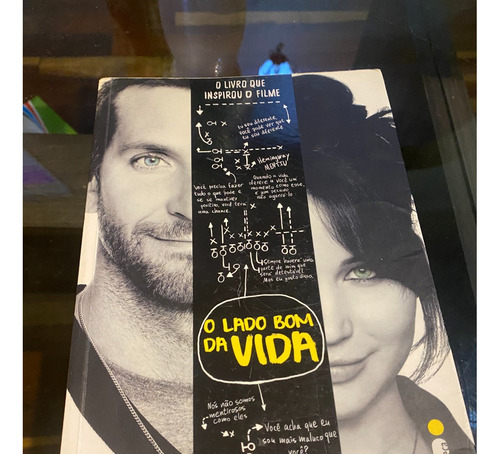 Livro O Lado Bom Da Vida, De Quick, Matthew. Editora Intrínseca Ltda., Capa Mole Em Português