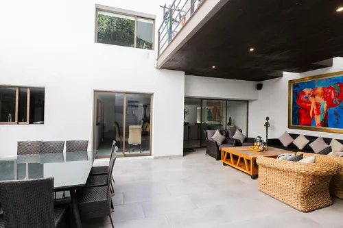 Lujosa Casa En Cerrada Super Ubicación