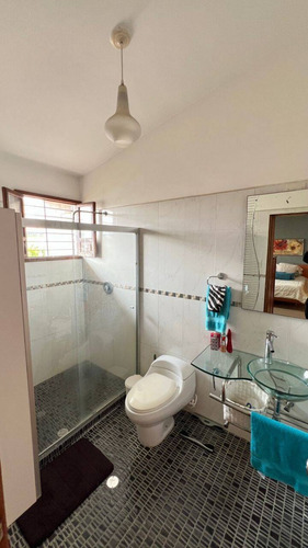 Annic Coronado Vende Casa 2 Niveles En Trigal Norte Calle Cerrada - Cerca De Patio Trigal Ref. 238558