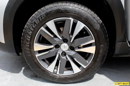 Peugeot 2008 1.6 Active