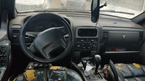 Imagem 3 de 6 de Sucata Jeep Grand Cherokee Limited 4.7 V8 1999