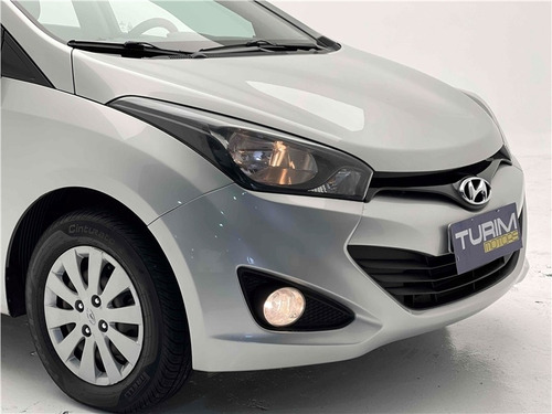 Imagem 4 de 14 de Hyundai Hb20s 1.6 Comfort Plus 16v Flex 4p Manual