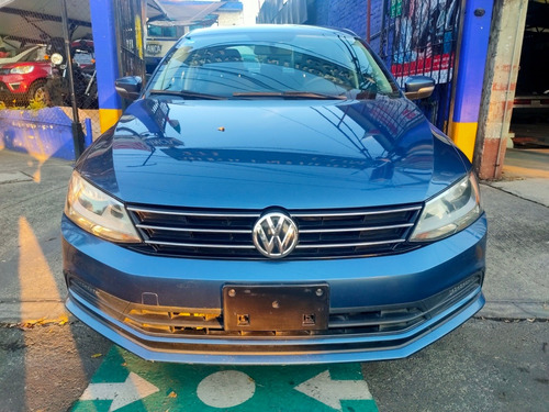 Imagen 2 de 10 de Volkswagen Jetta 2.5 Trendline Tiptronic At 2016