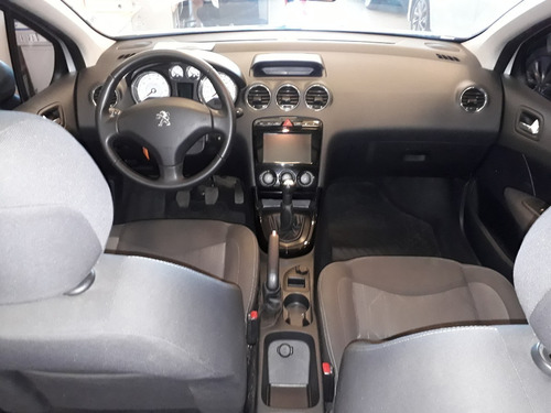 Peugeot 408 Allure 2.0 2016, Concesionario Oficial