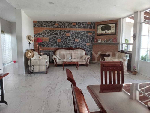 Casa En Venta - Metepec, Atlixco
