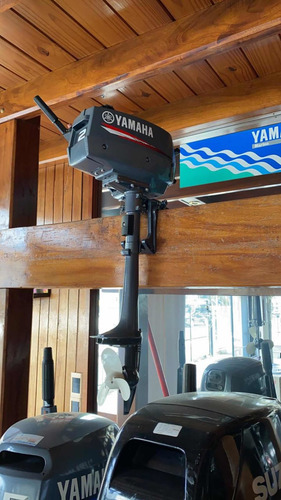 Imagen 4 de 7 de Motor Fuera De Borda Yamaha 3 Hp 2t Ohs Factura. Oferta