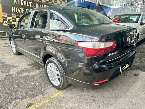 Fiat Grand Siena Grand Siena Essence 1.6 16V Dualogic (Flex)