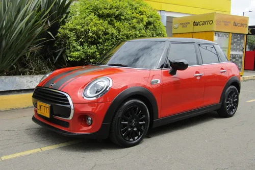 Mini Cooper 1.5 T F55 SALT At