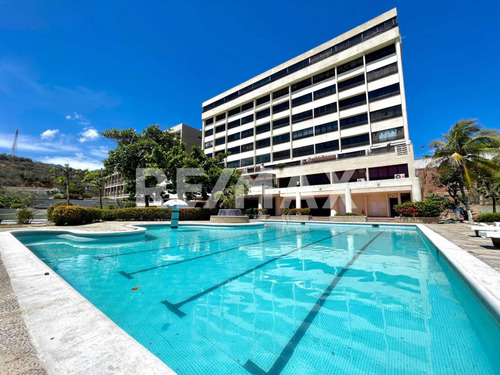 Se Vende Apartamento En Playa Grande