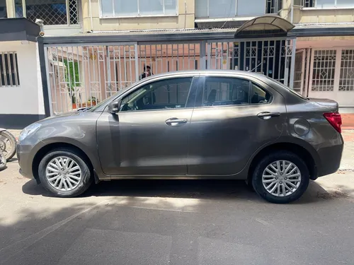 Suzuki Swift 1.2 Dzire At