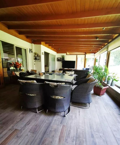 Casa En Venta De 5 Dorm. Alto Macul En La Florida