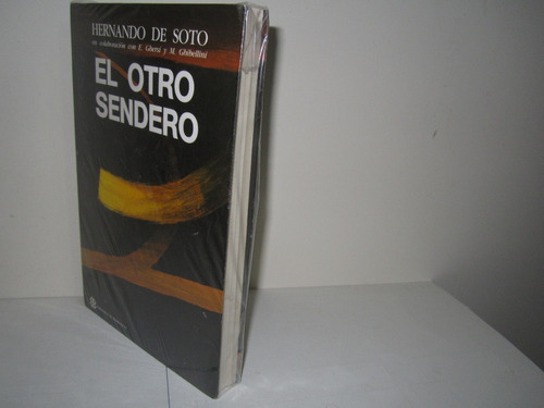 El Otro Sendero - Hernando De Soto