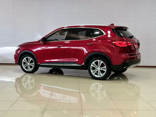 MG HS 2.0 Trophy Turbo At