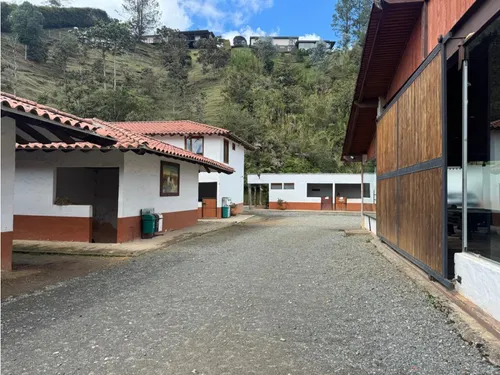 Espectacular Lote En El Retiro (ant.)