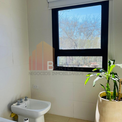 Venta Casa En Tejas 4, 3 Dormitorios, 3 Baños