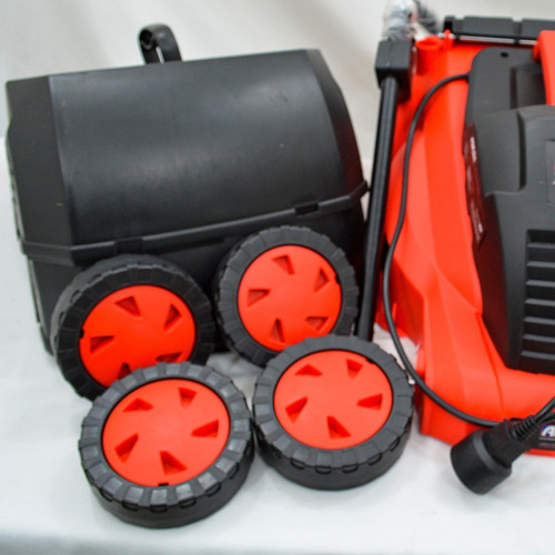 Imagen 5 de 6 de Podadora Eléctrica 1000w + Garantía Aksi Cortadora De Pasto