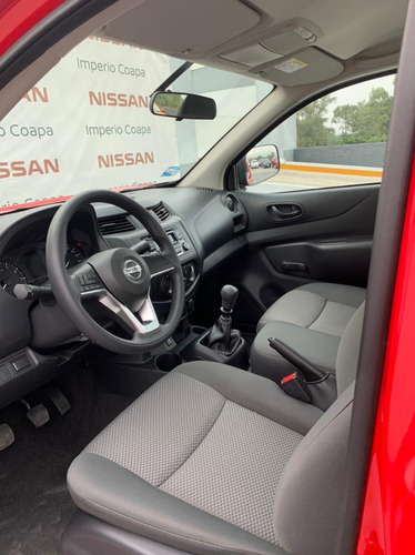 Imagen 9 de 10 de Nissan Np300 Chasis Cab Sin Aire 2022
