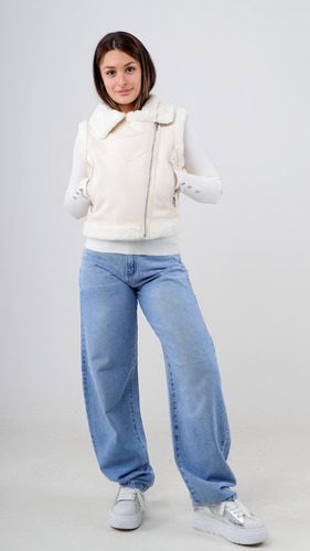 Chaleco De Cuerina Con Piel Byh