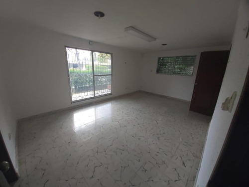 Imagen 3 de 25 de Casa En Renta | Col. Itzimna