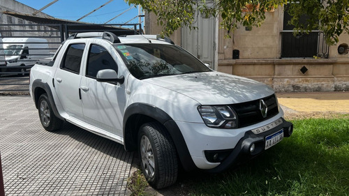 Imagen 3 de 8 de Renault Duster Oroch Outsider Blanco 2016 203.000 Km Roas