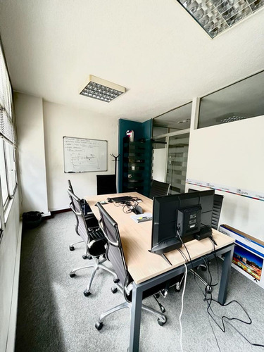 Imagen 4 de 10 de Oficina -torre El Gaucho -